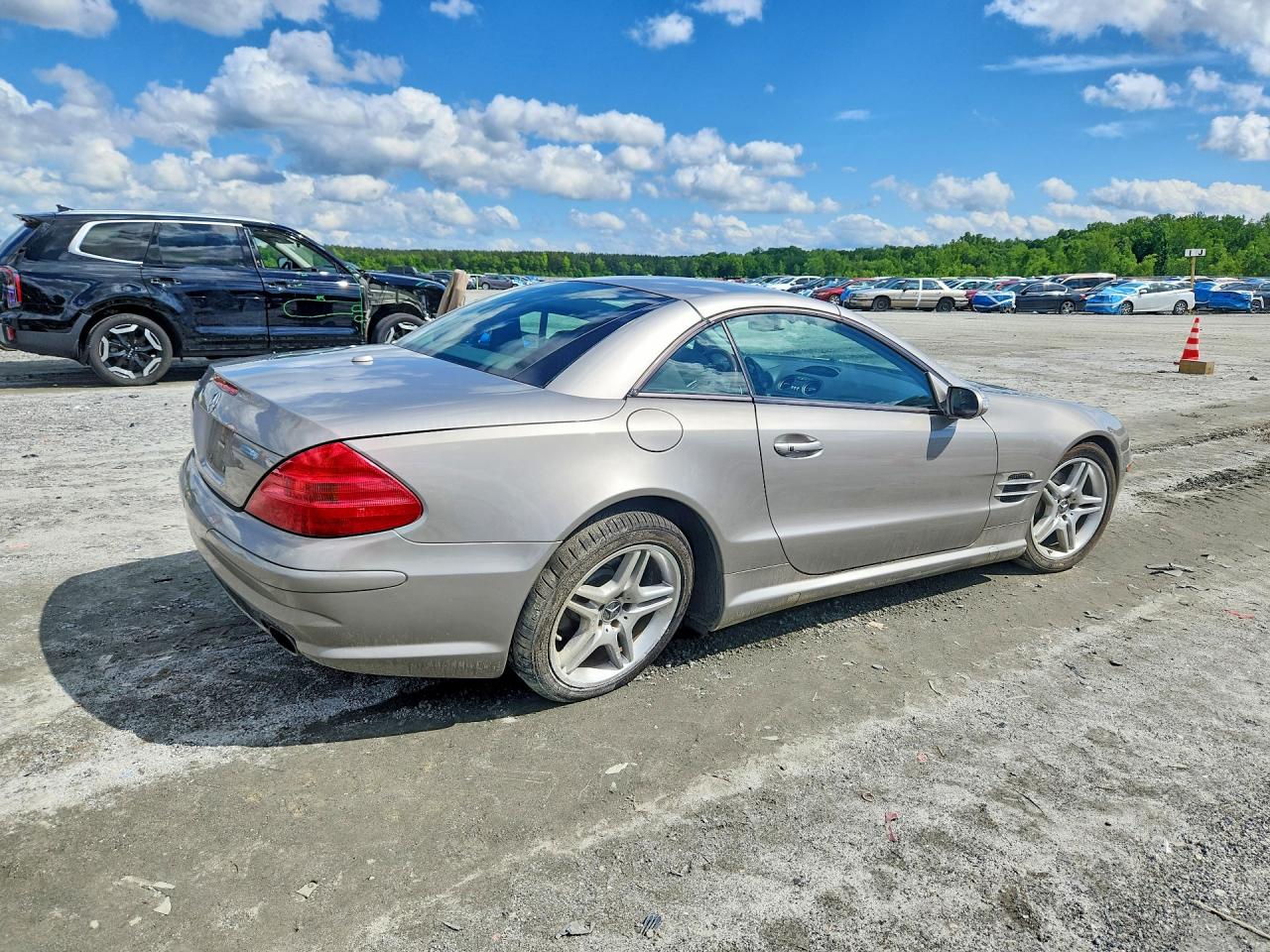 Mercedes-Benz S-Class 500