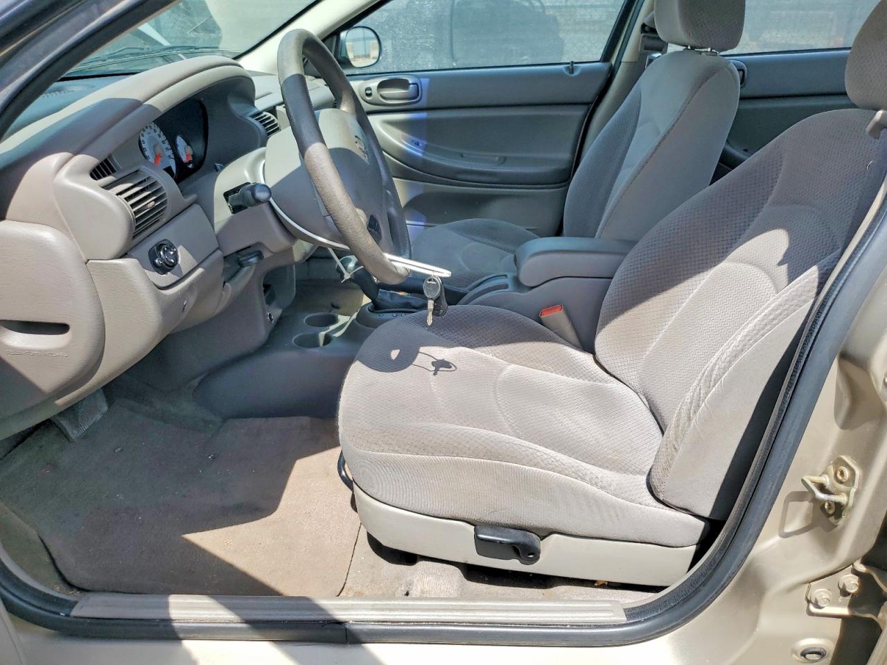 Dodge Stratus Sxt