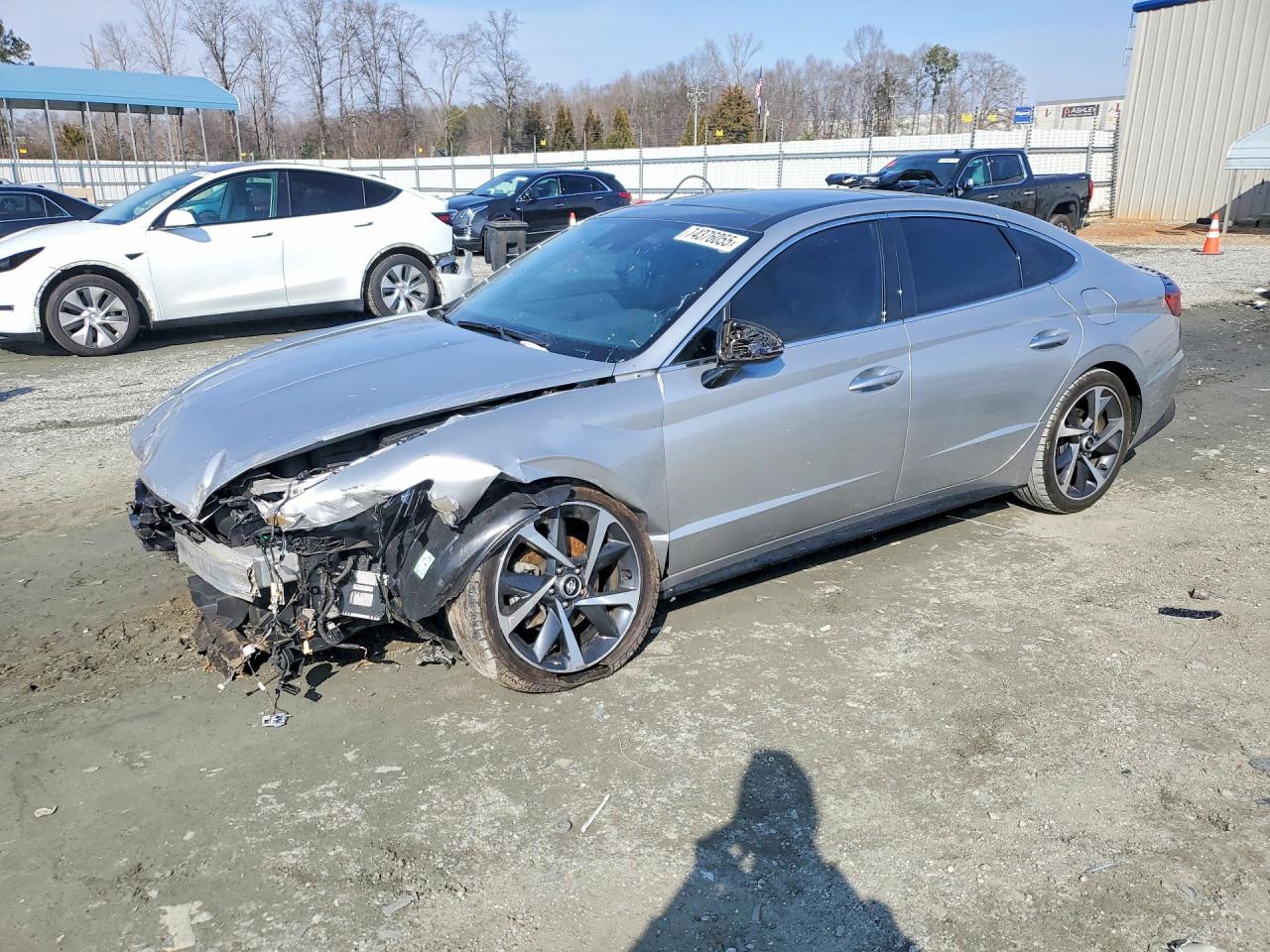 Salvage Hyundai SONATA Image