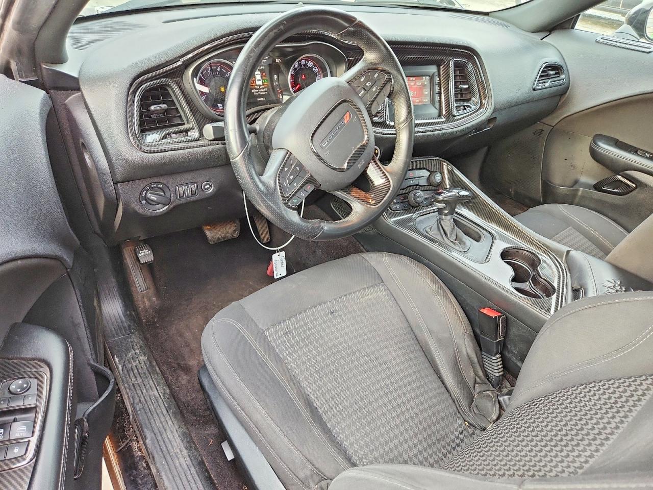 Dodge Challenger Sxt