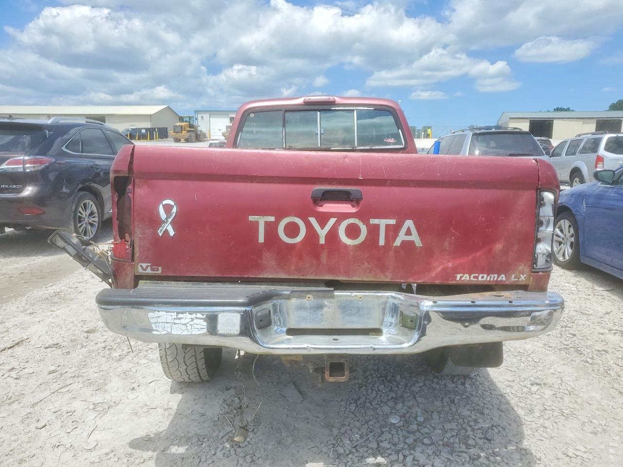 Toyota Tacoma Xtracab