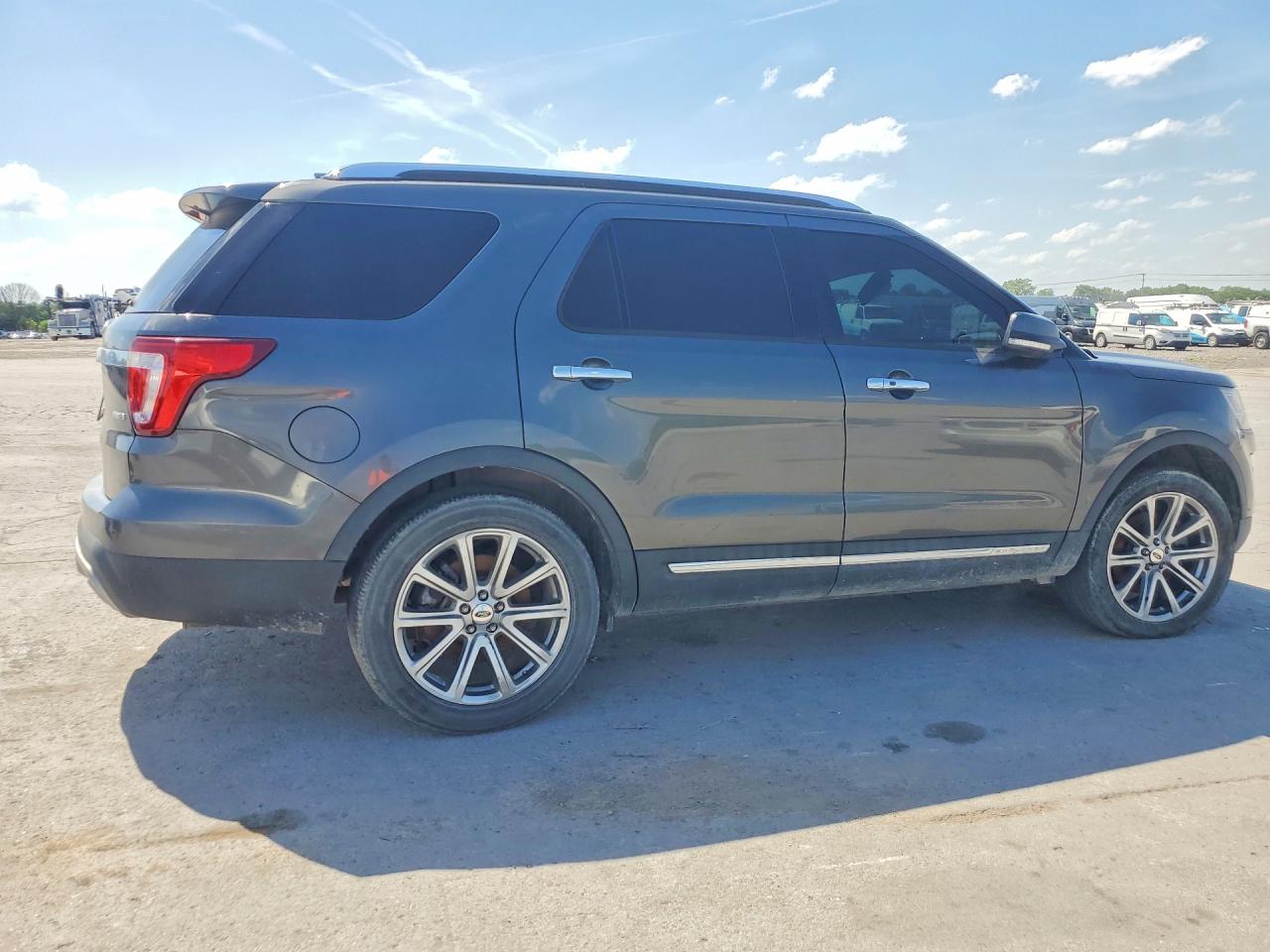 Ford Explorer Limited
