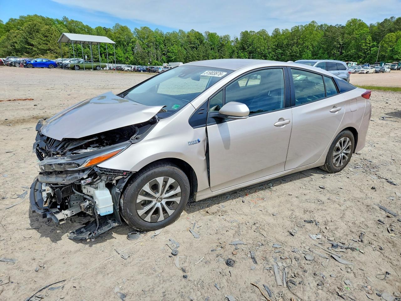 Salvage Toyota Prius Image