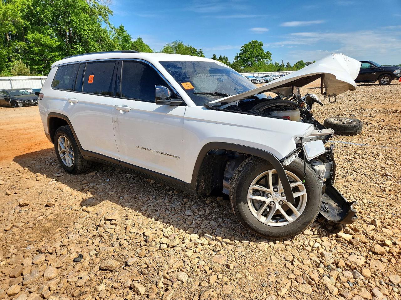 Jeep Cherokee L Laredo