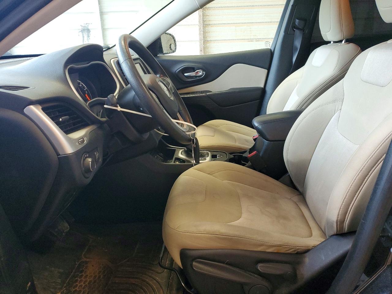Jeep Grand Cherokee Sport