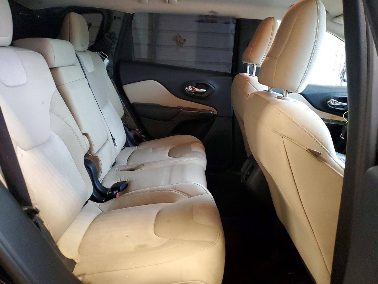 Jeep Grand Cherokee Sport