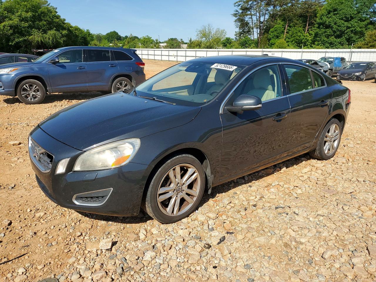 Salvage Volvo S60 Image
