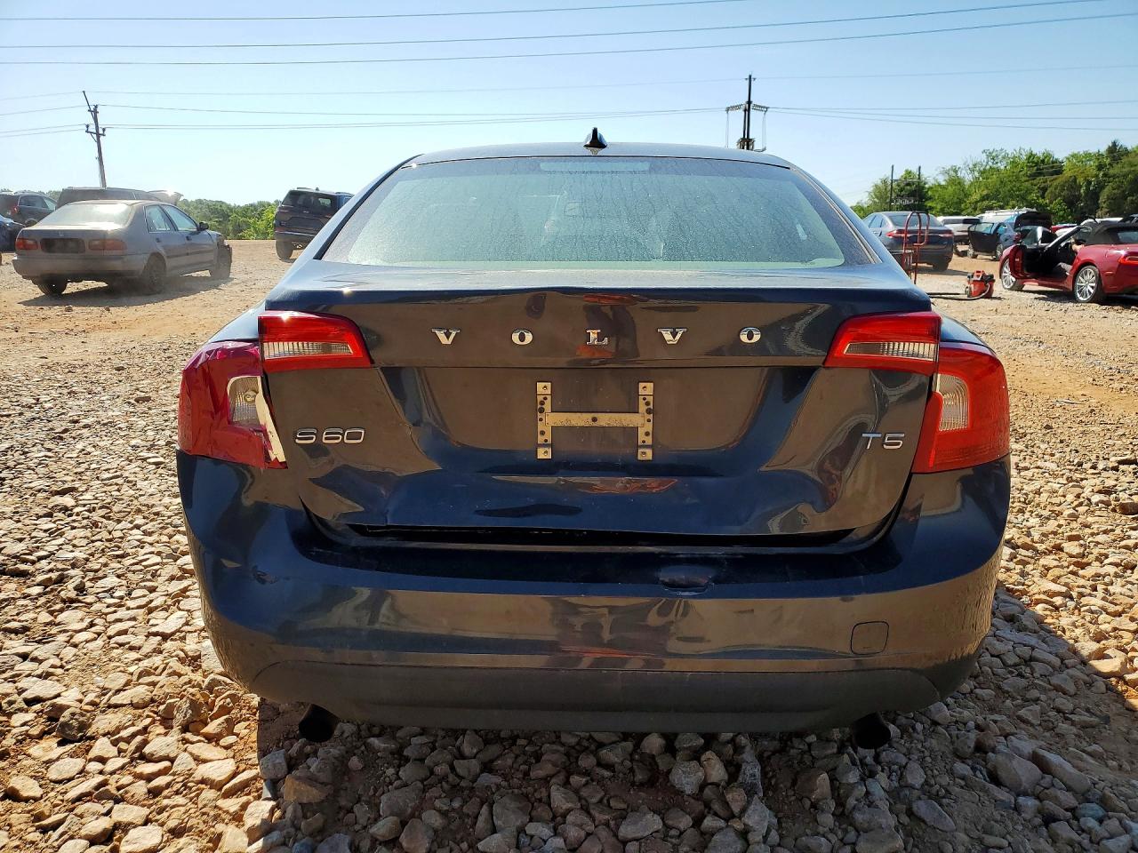 Volvo S60 T5