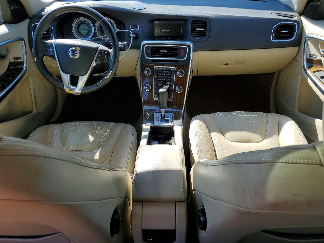 Volvo S60 T5