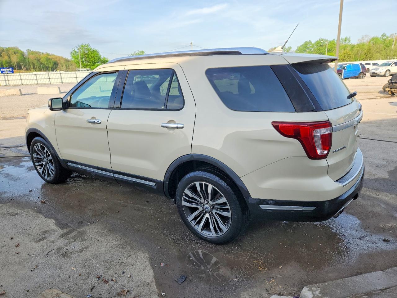 Ford Explorer Platinum