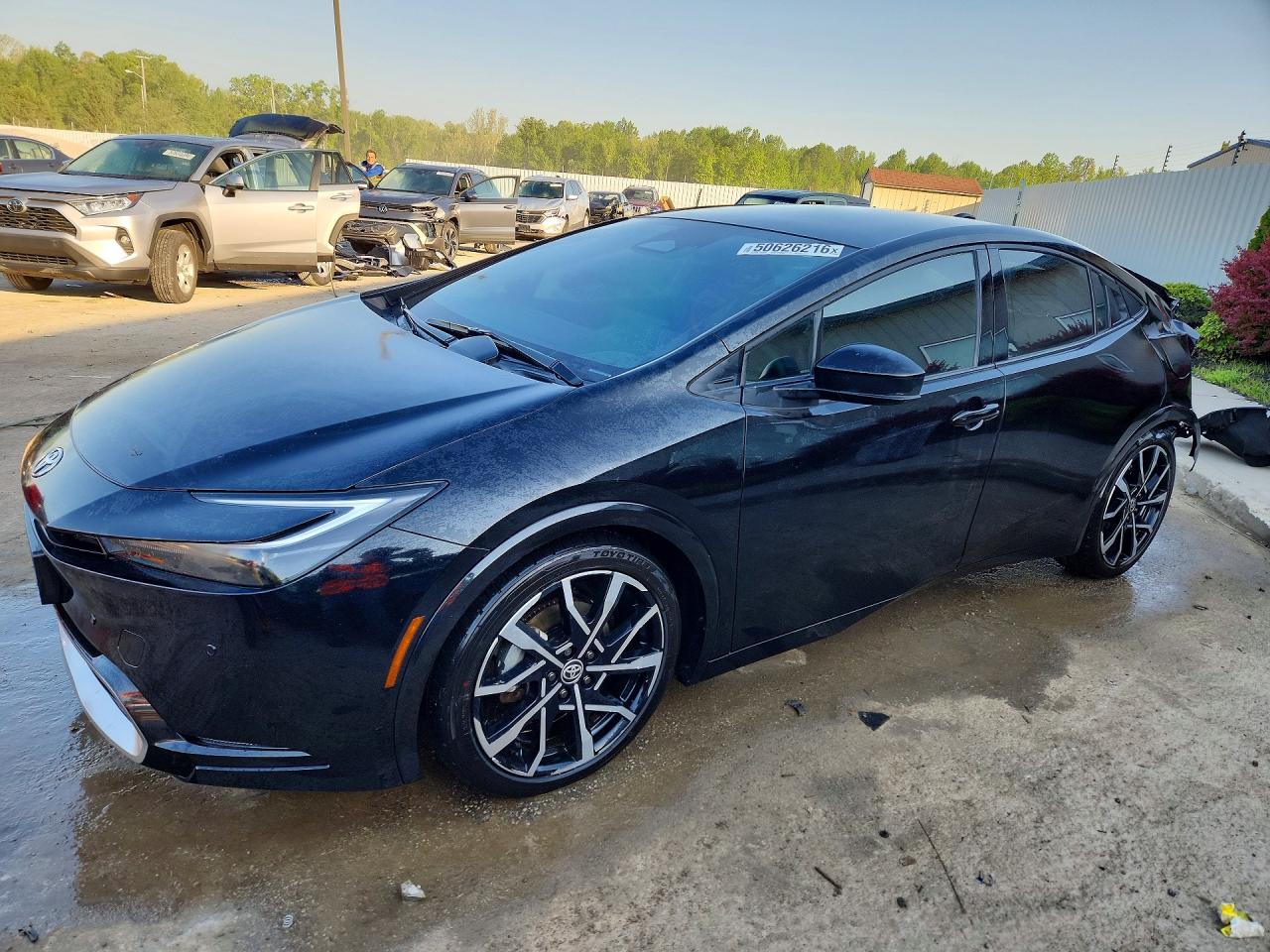 Salvage Toyota Prius Image