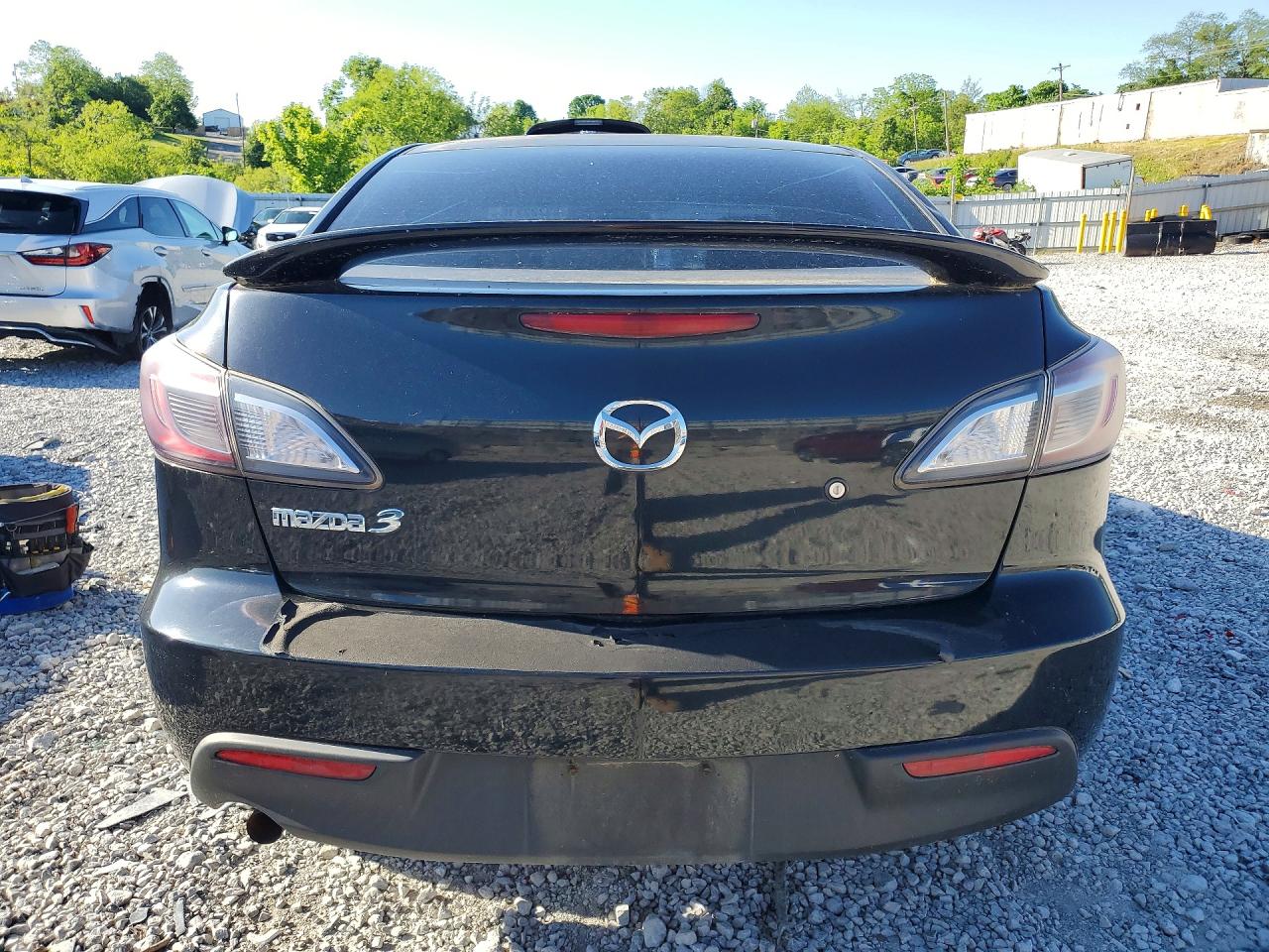 Mazda 3 I