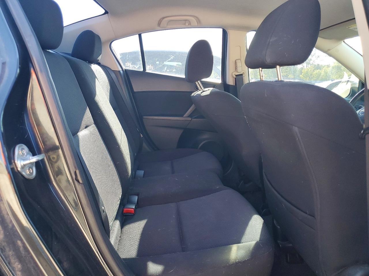 Mazda 3 I