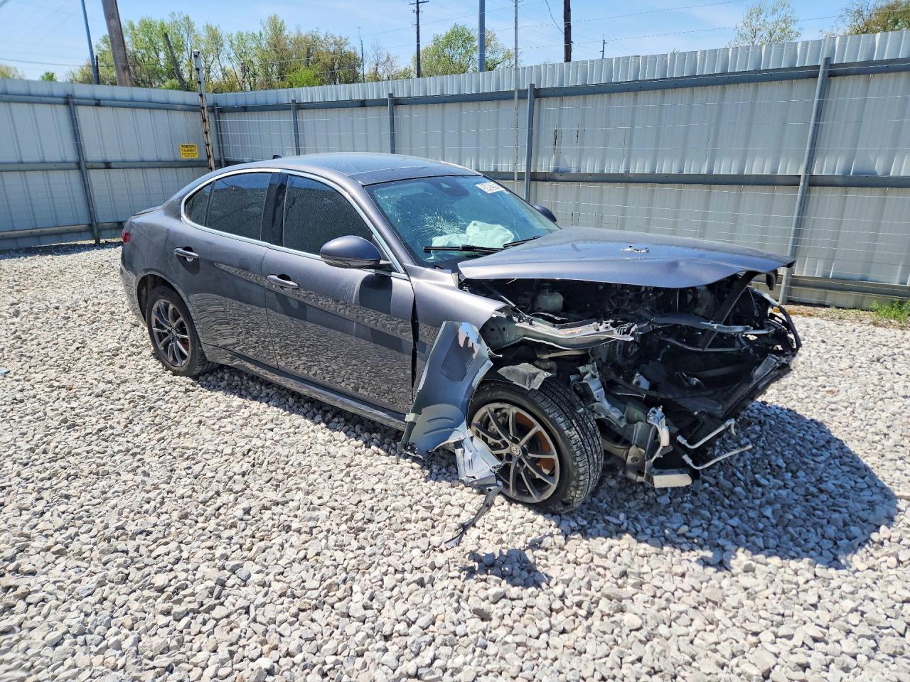 Alfa Romeo Giulia Q4