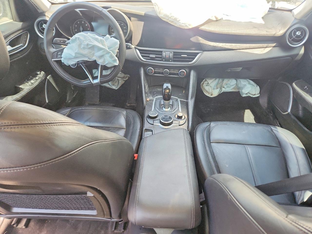 Alfa Romeo Giulia Q4