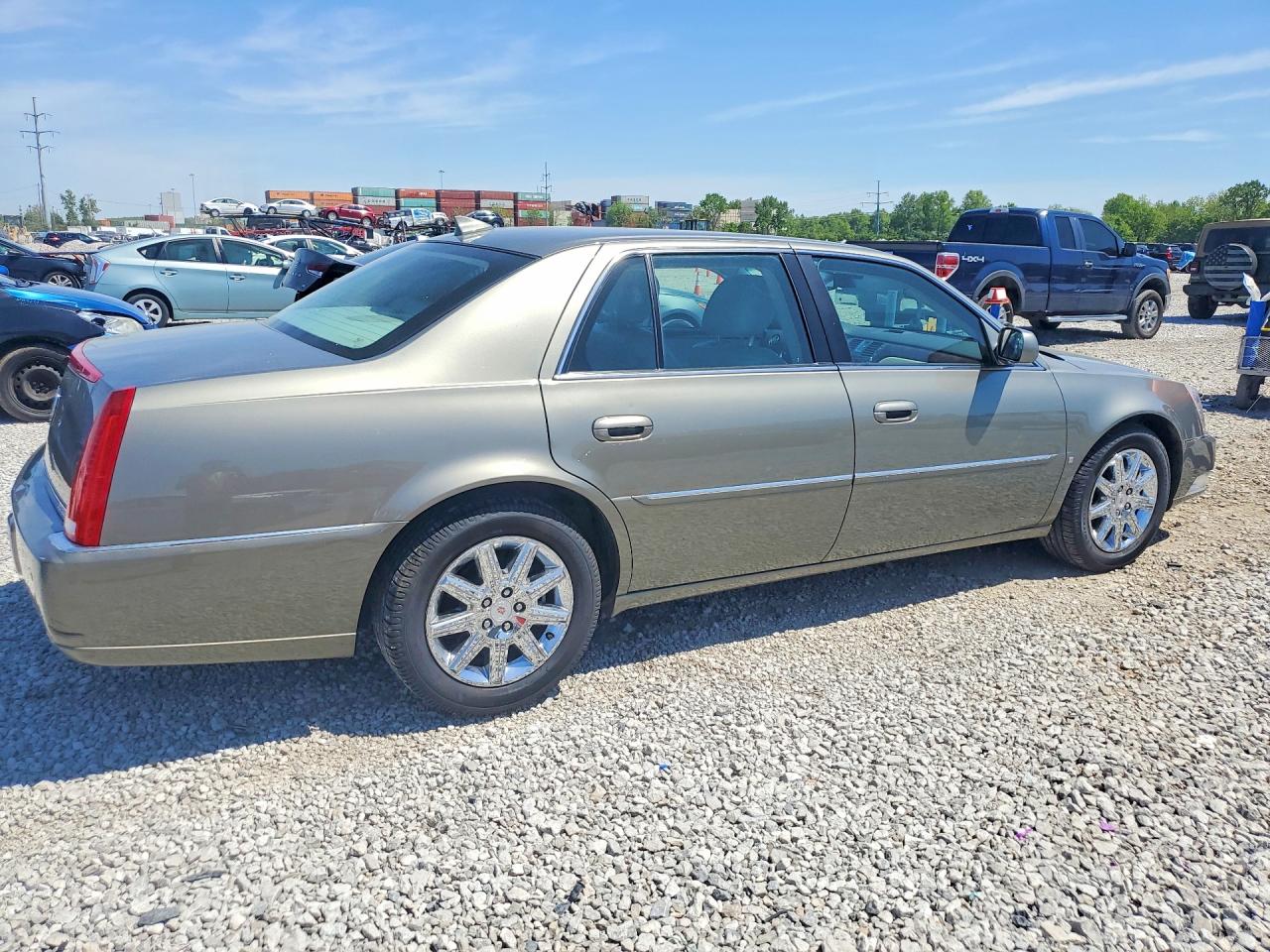 Cadillac DTS Premium Collection