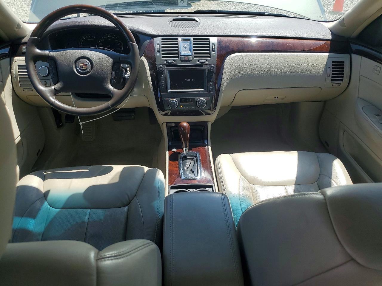 Cadillac DTS Premium Collection