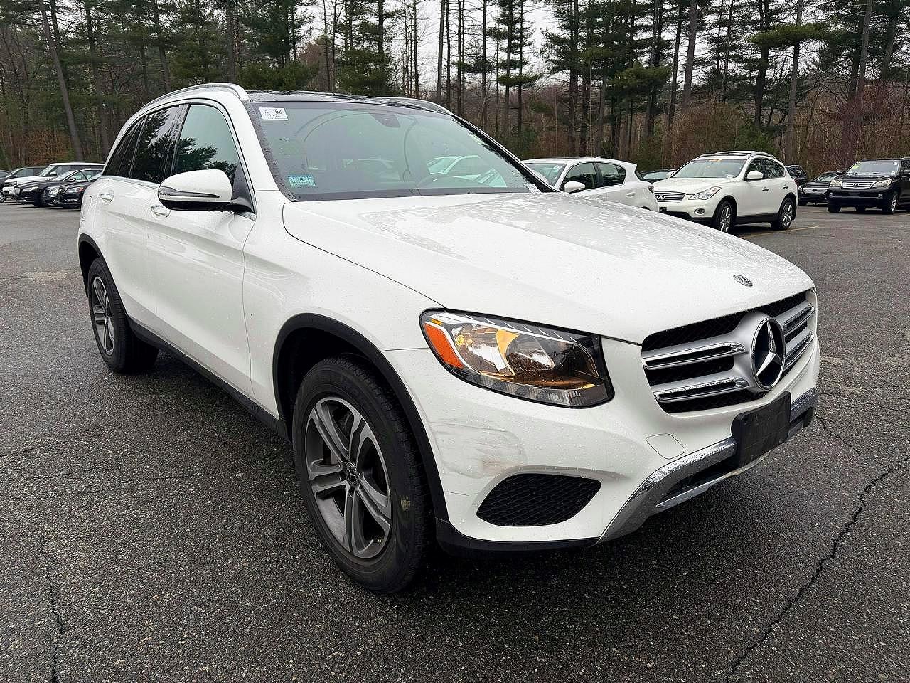 Salvage Mercedes-Benz GLC Image