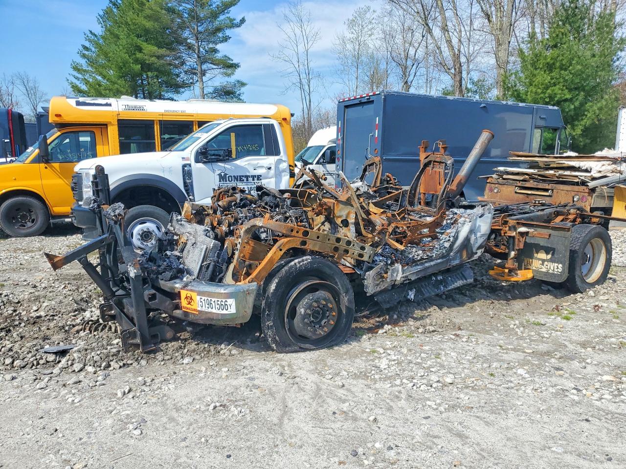 Salvage Ford F-550 Image