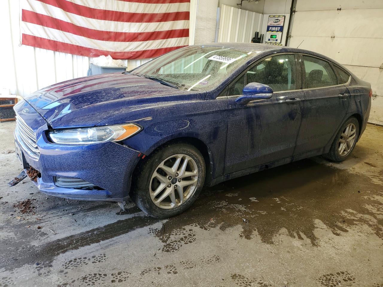 Salvage Ford Fusion Image
