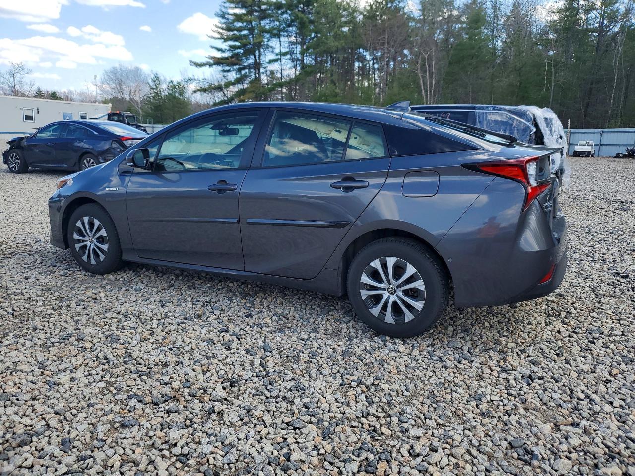 Toyota Prius Le Awd-e
