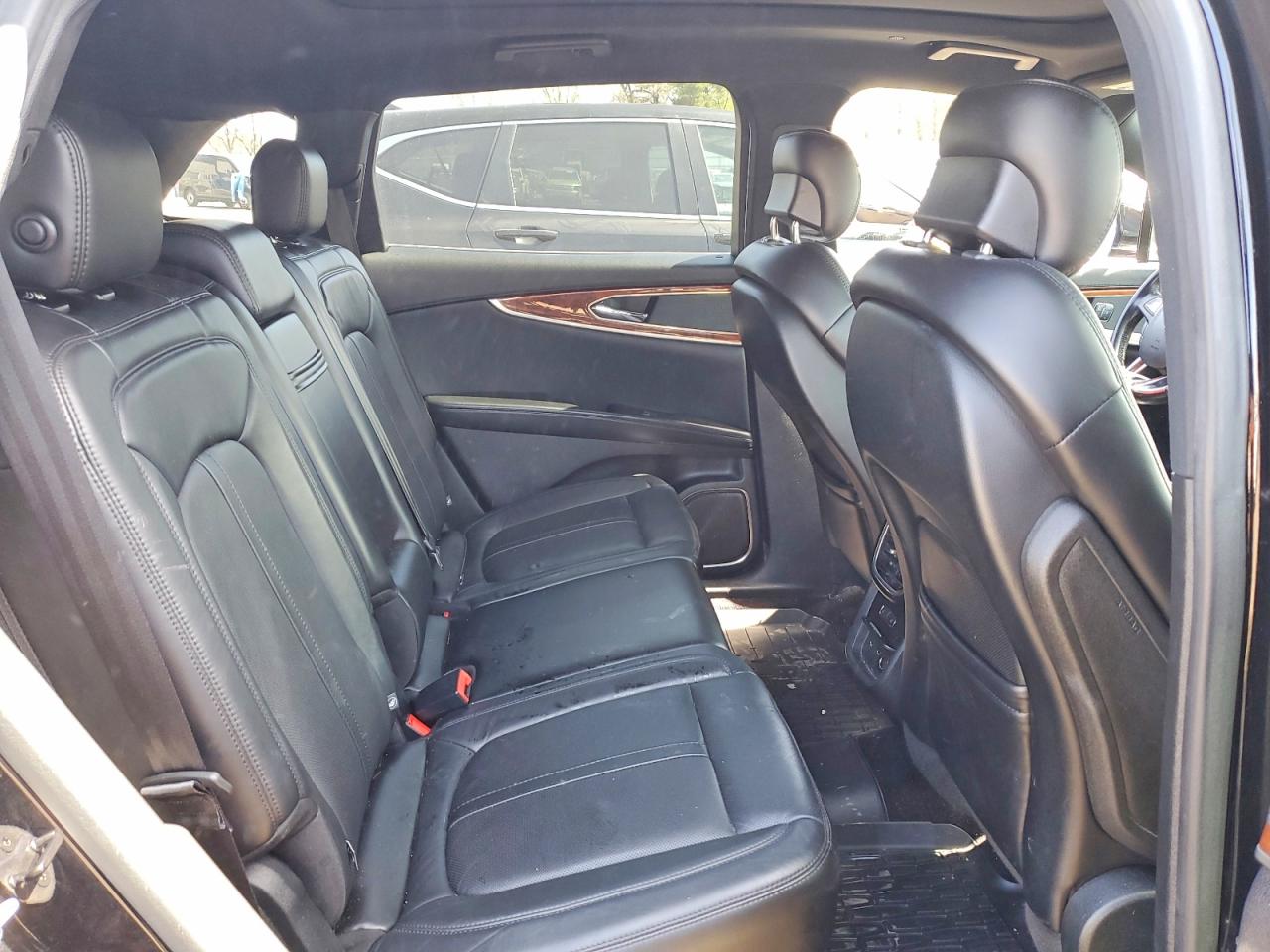 Lincoln MKX Reserve