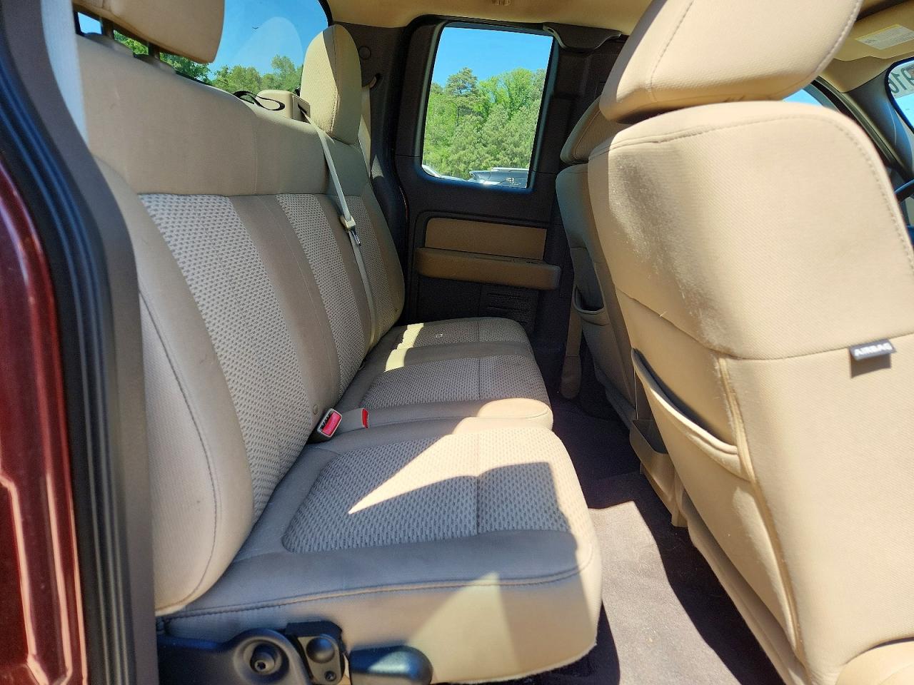 Ford F-150 Super Cab