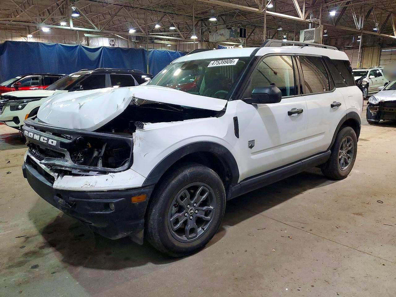 Salvage Ford Bronco Image