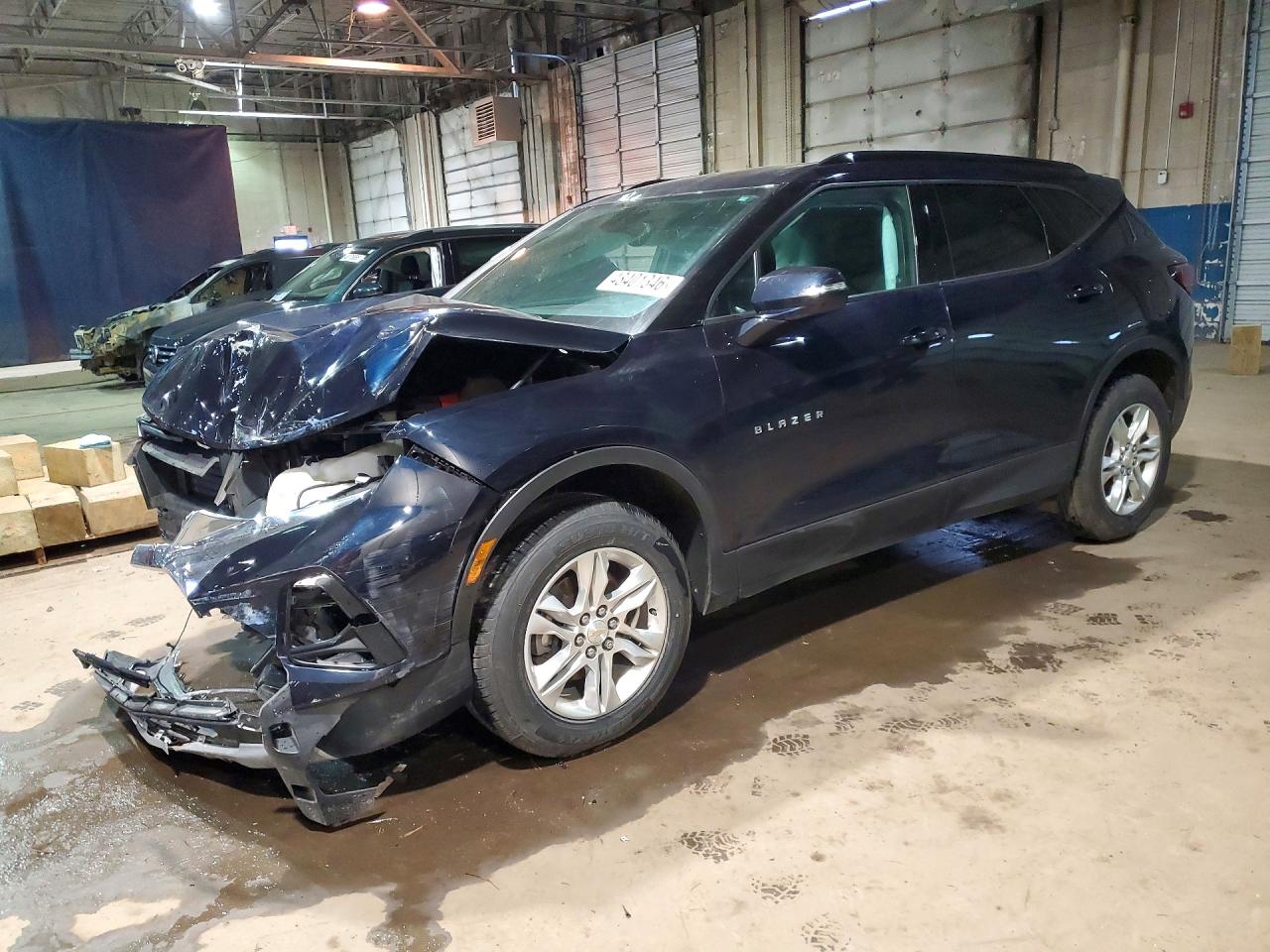 Salvage Chevrolet Blazer Image