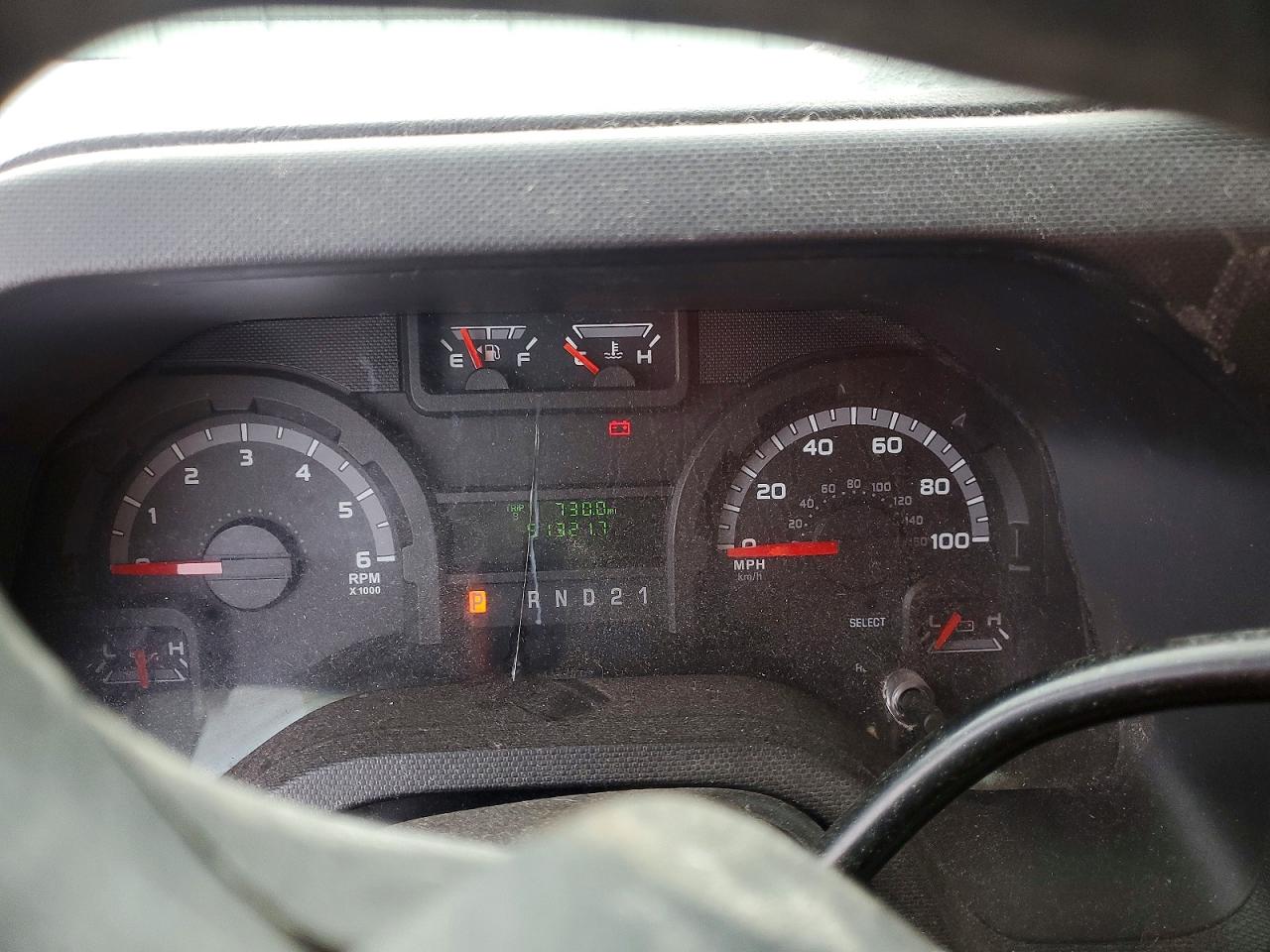 Ford Econoline E350 Super Duty Van