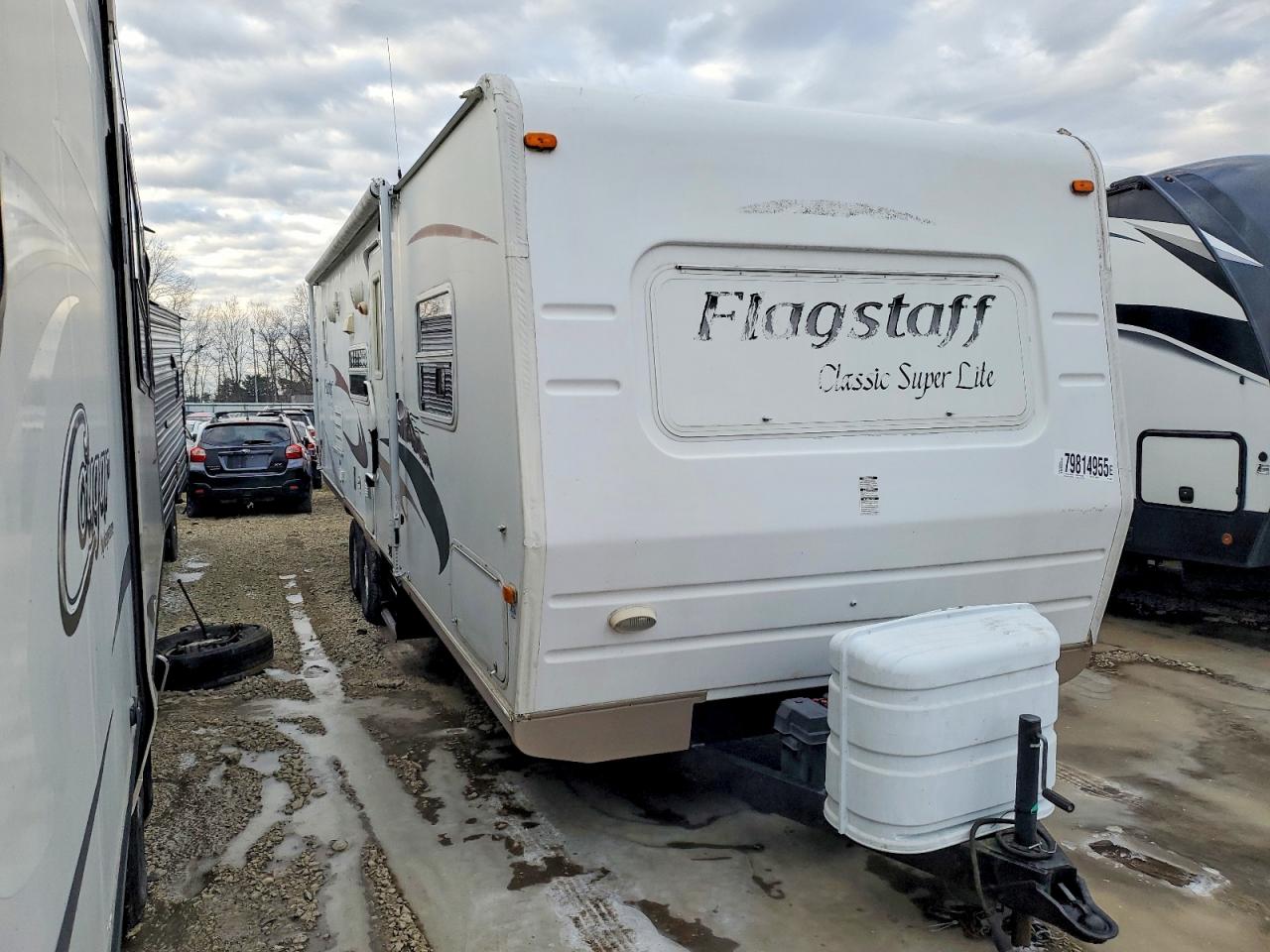 Salvage Forest River Flagstaff Lite Weight Trailers Image