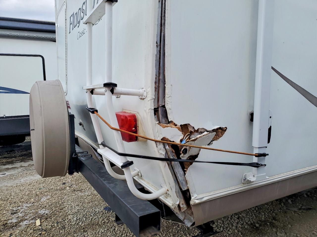 Forest River Flagstaff Lite Weight Trailers