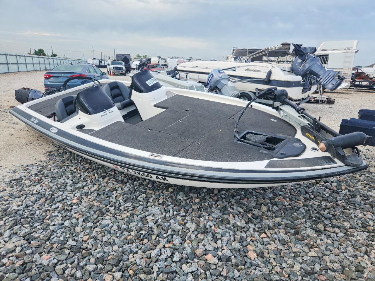 Salvage Skeeter Skeeter W Image