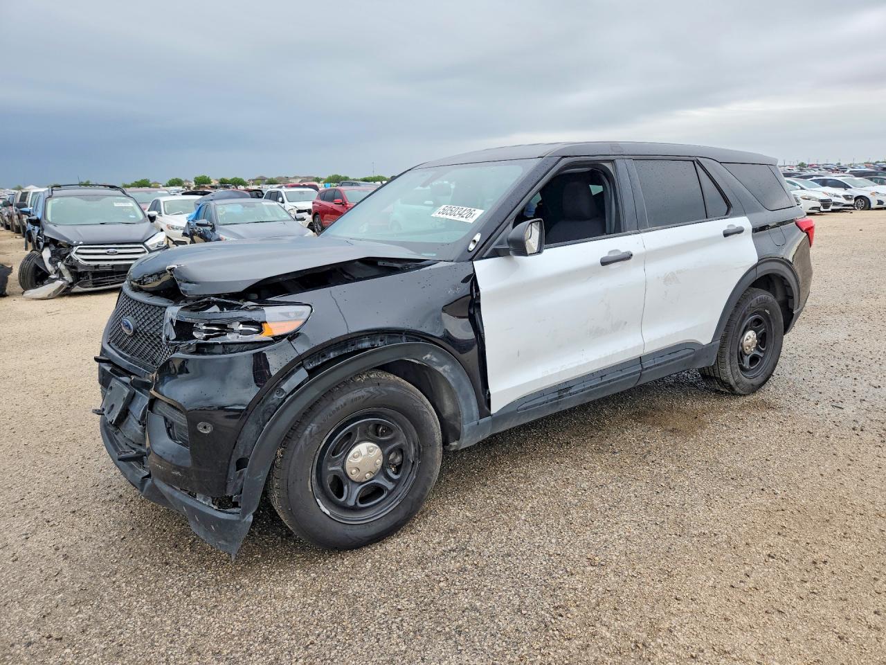 Salvage Ford Explorer Image