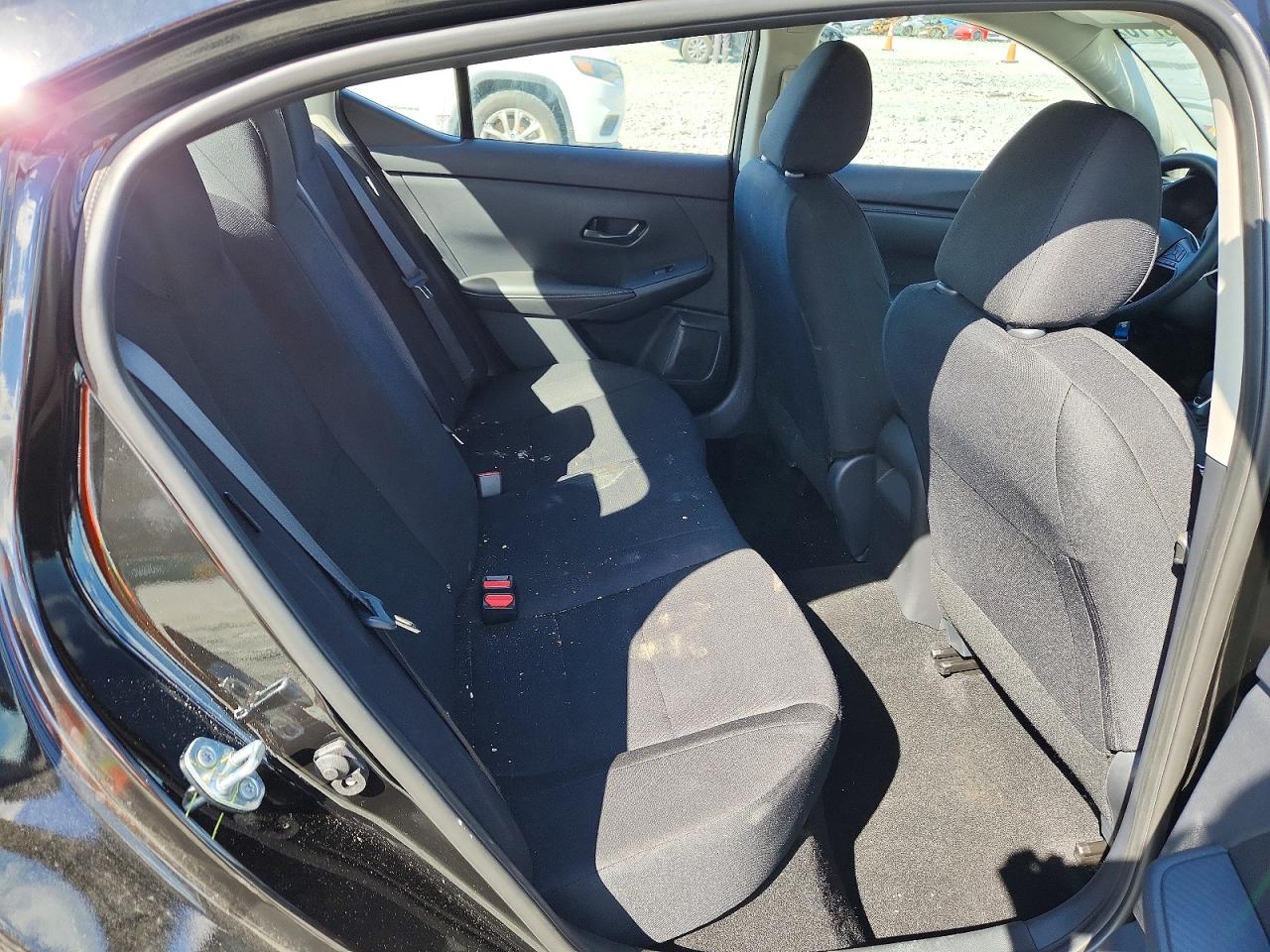 Nissan Sentra S
