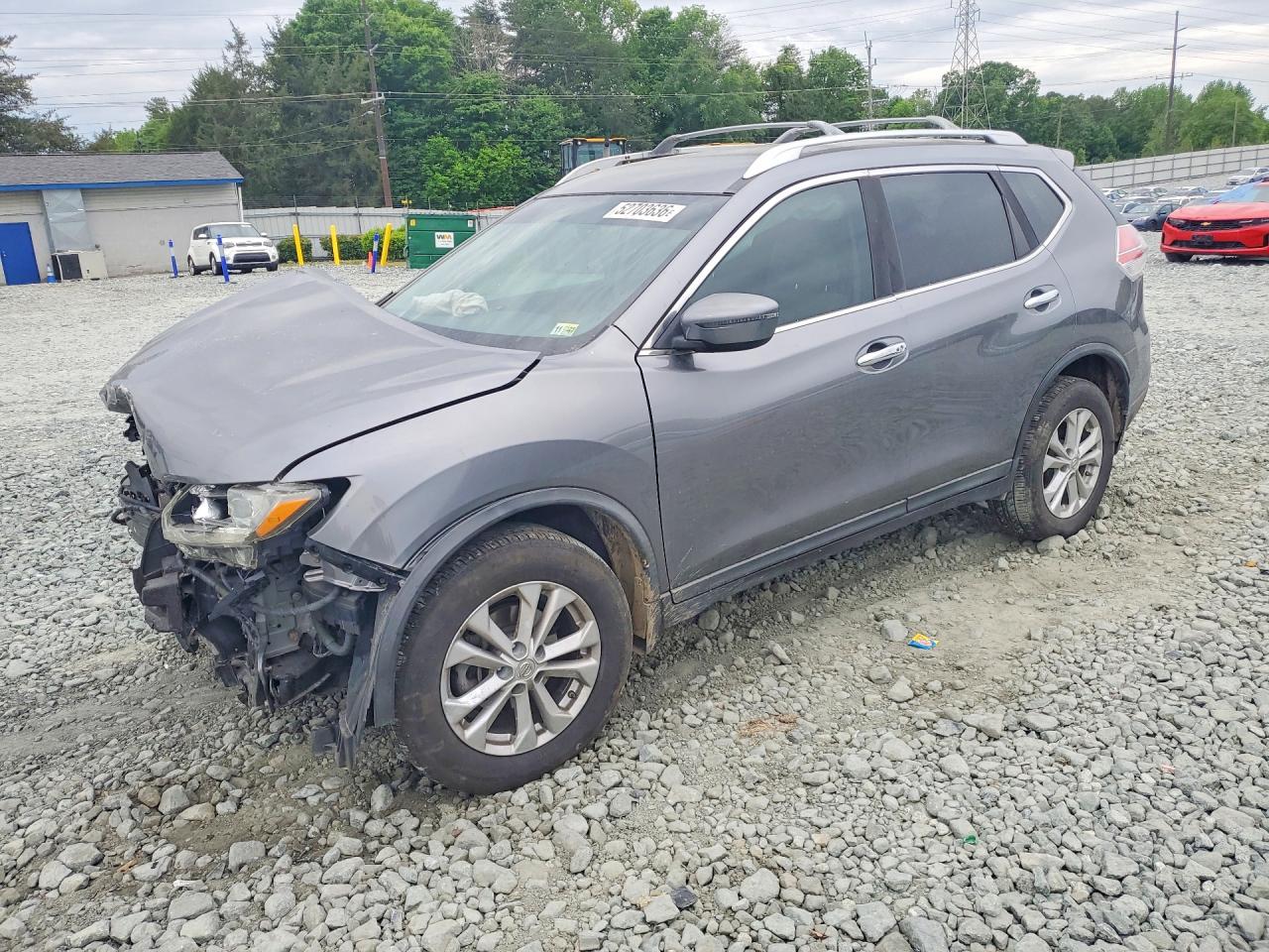 Salvage Nissan Rogue Image