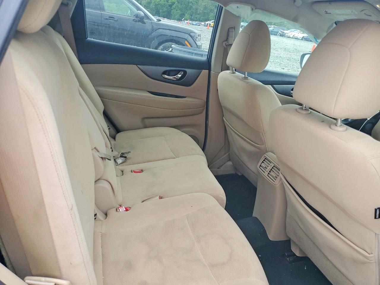 Nissan Rogue Sv