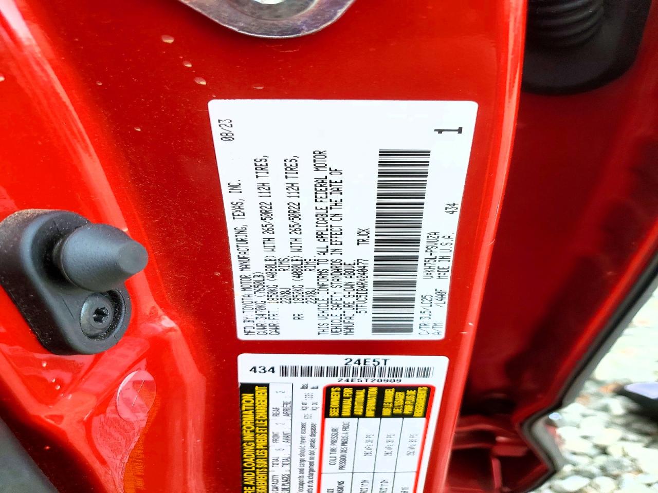 Toyota Tundra Crewmax Capstone