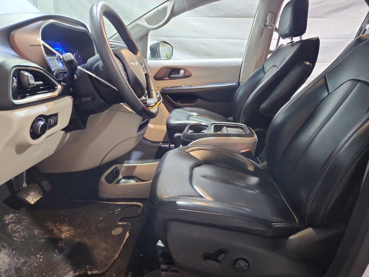 Chrysler Minivan Lxi