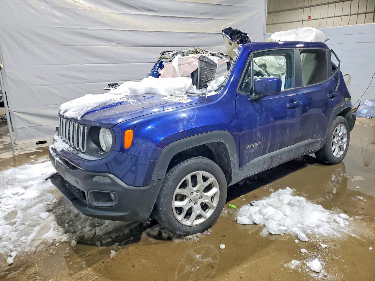 Salvage Jeep Renegade Image