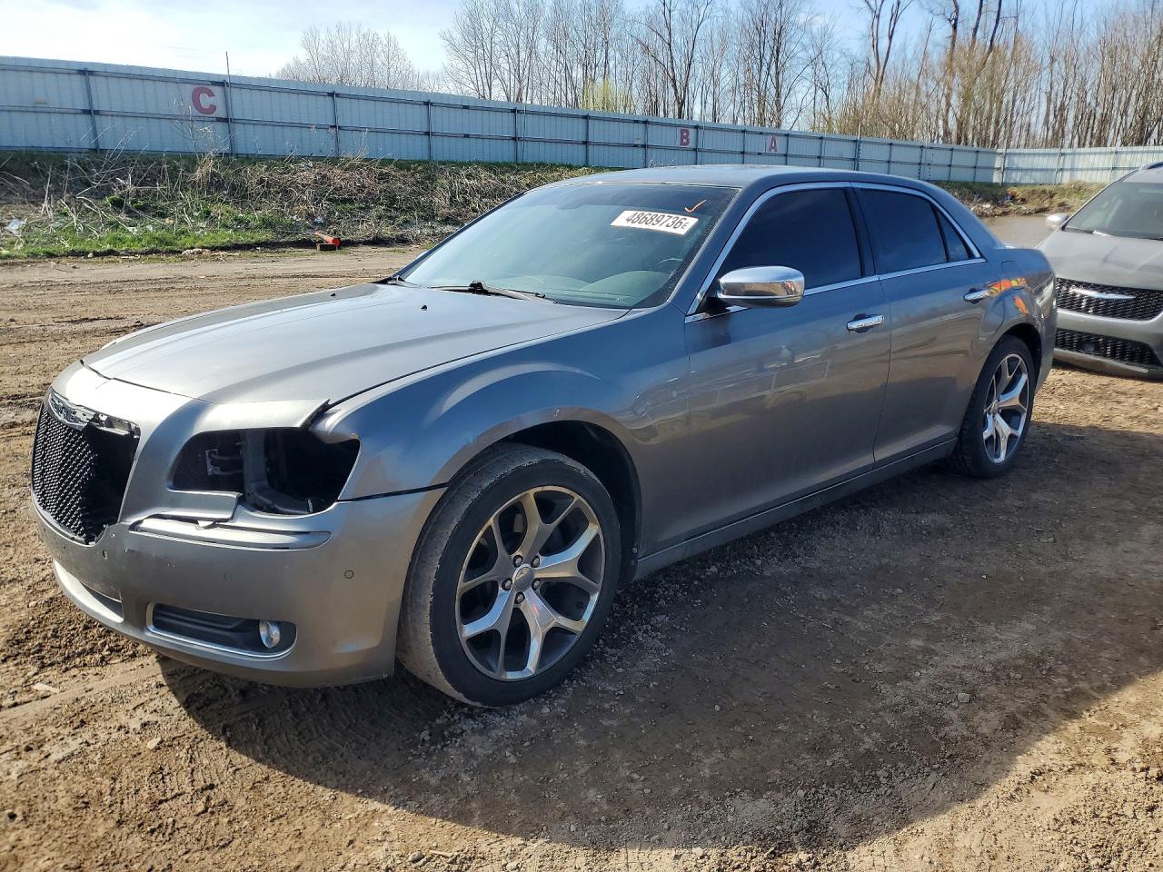 Salvage Chrysler 300 Image