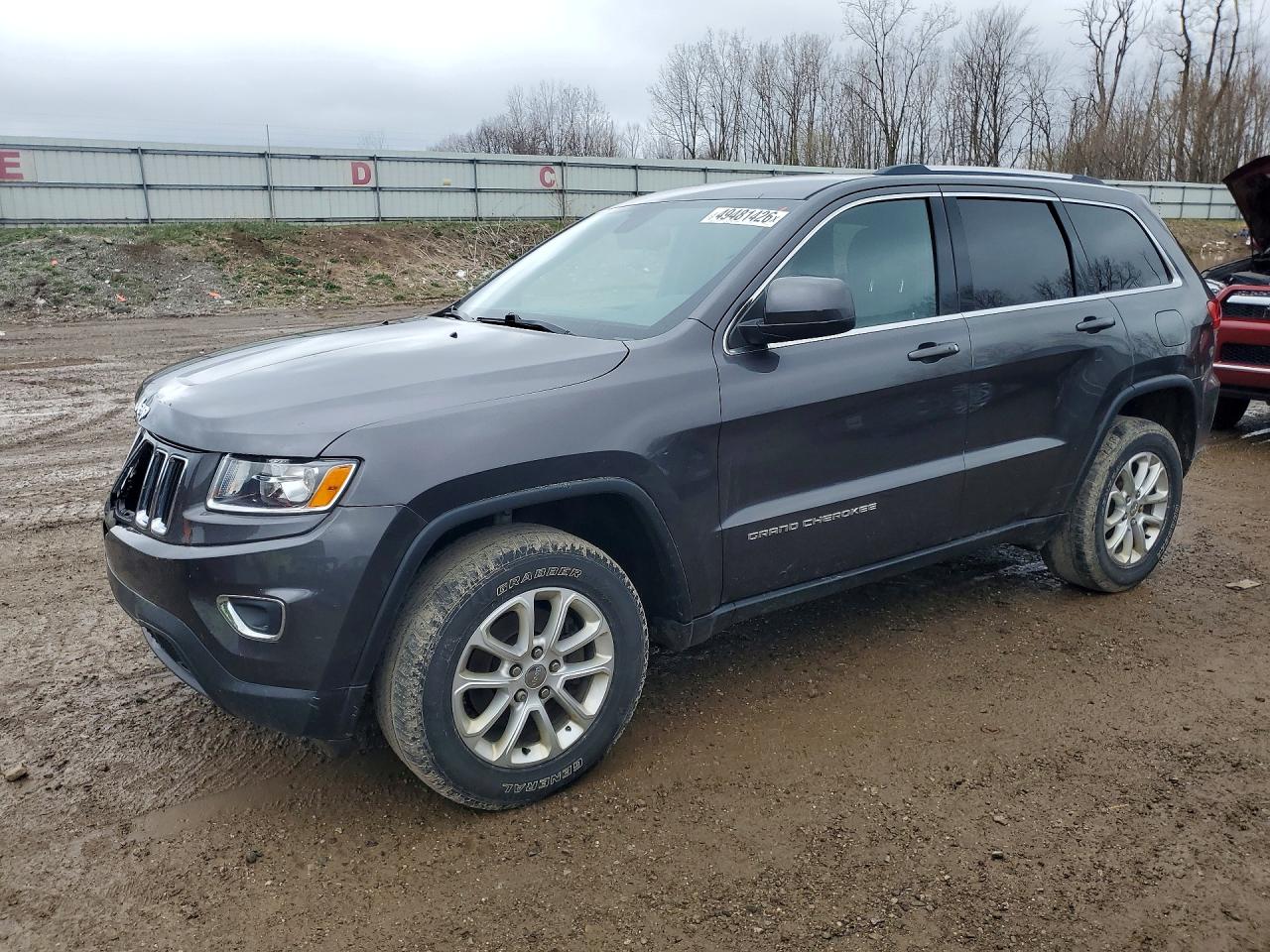 Salvage Jeep Cherokee Image