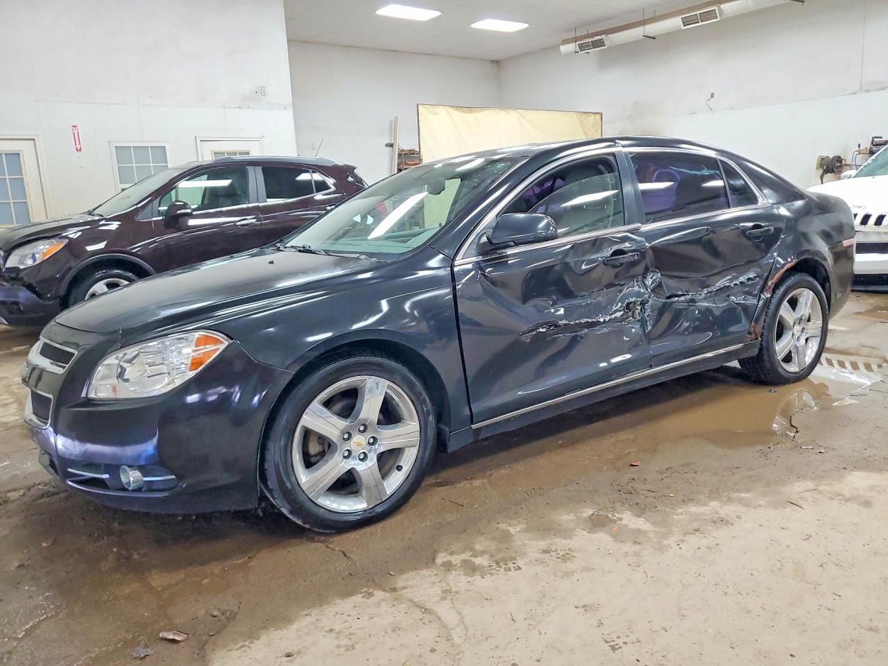 Salvage Chevrolet Malibu Image