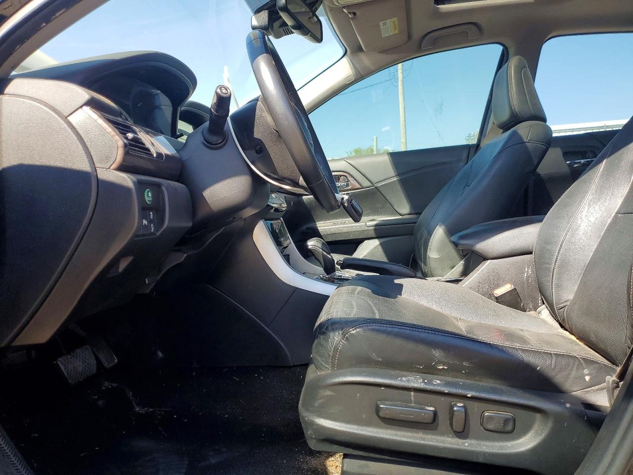 Honda Accord Touring