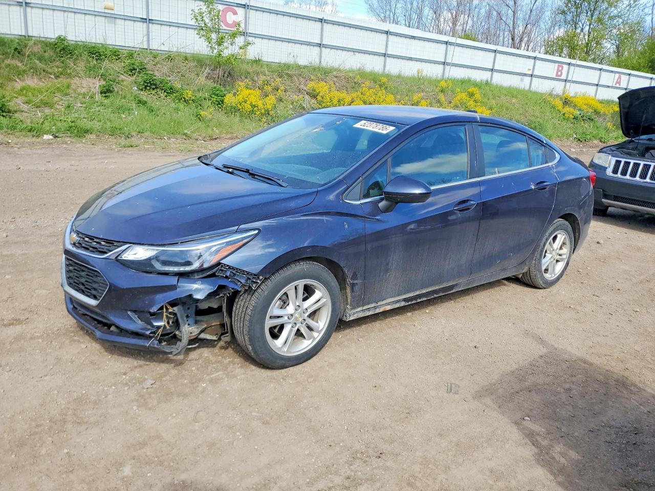 Salvage Chevrolet Cruze Image