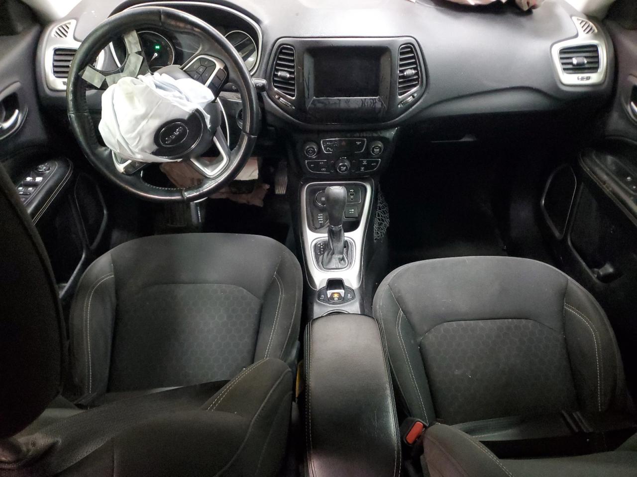 Jeep Compass Sport
