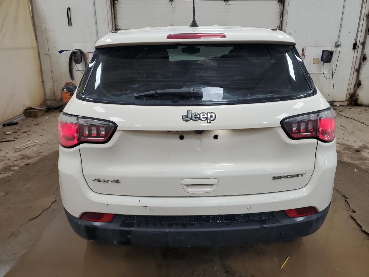 Jeep Compass Sport