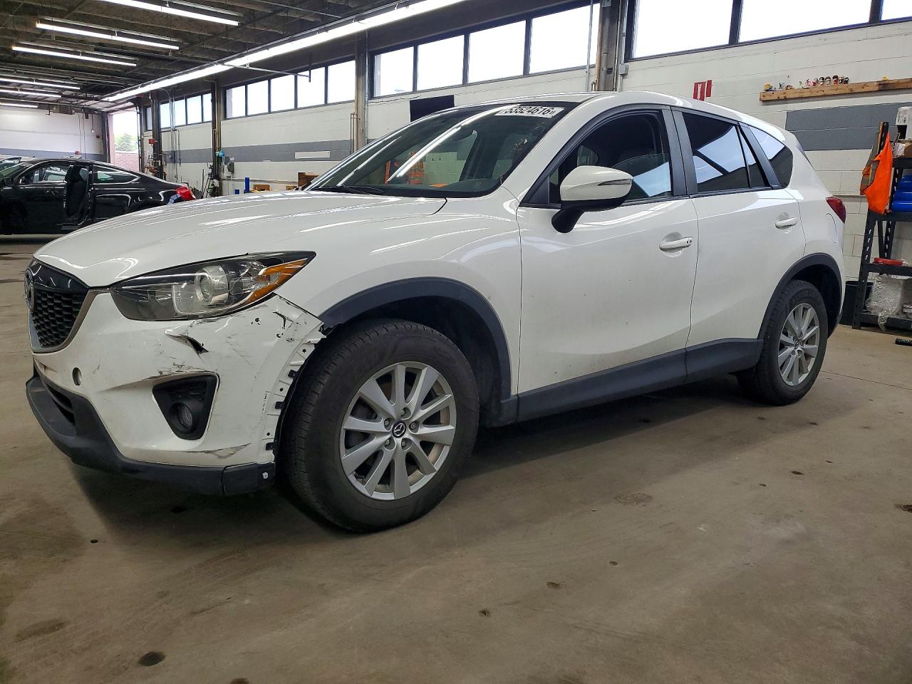 Salvage Mazda Cx Image