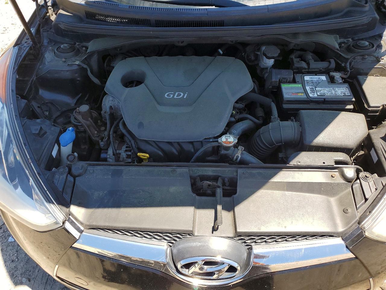 Hyundai VELOSTER Base