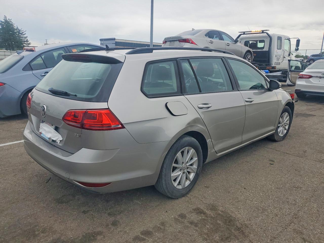 Volkswagen Golf S